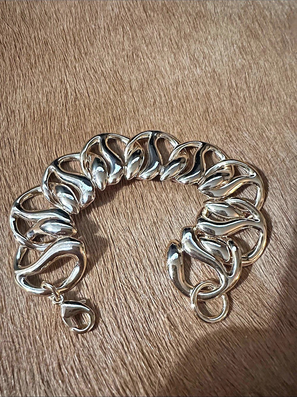 Gold-Tone Link Bracelet Like New